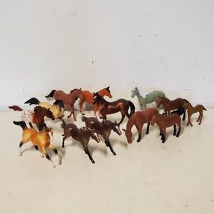 Lot of 13‎ Horses Hard Plastic Mixed Pony Running Grazing Standing